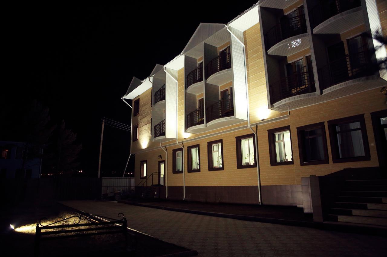 Aska Hotel Naryn Eksteriør billede