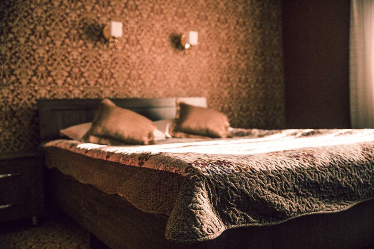 Aska Hotel Naryn Eksteriør billede